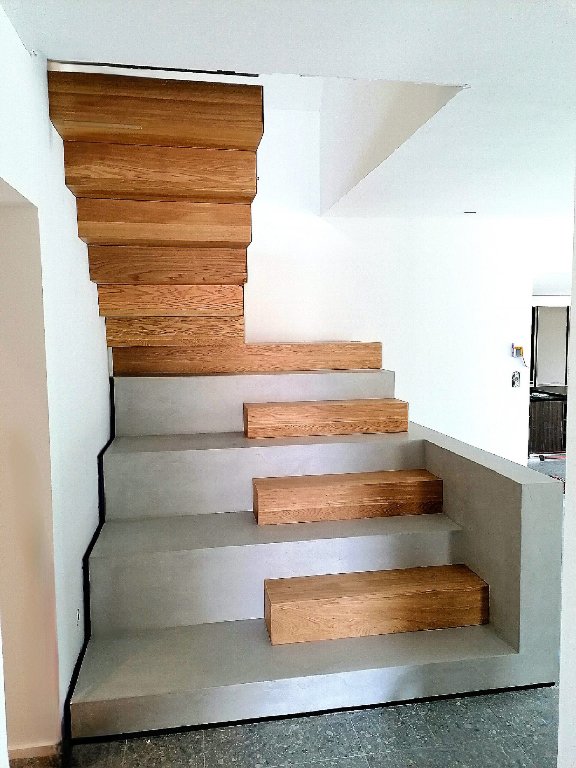 B ton Cir Appliqu Sur Un Escalier Distingu D une Propri t Dans Les B ton Cir Appliqu Sur Un Escalier Distingu D une Propri t Dans Les